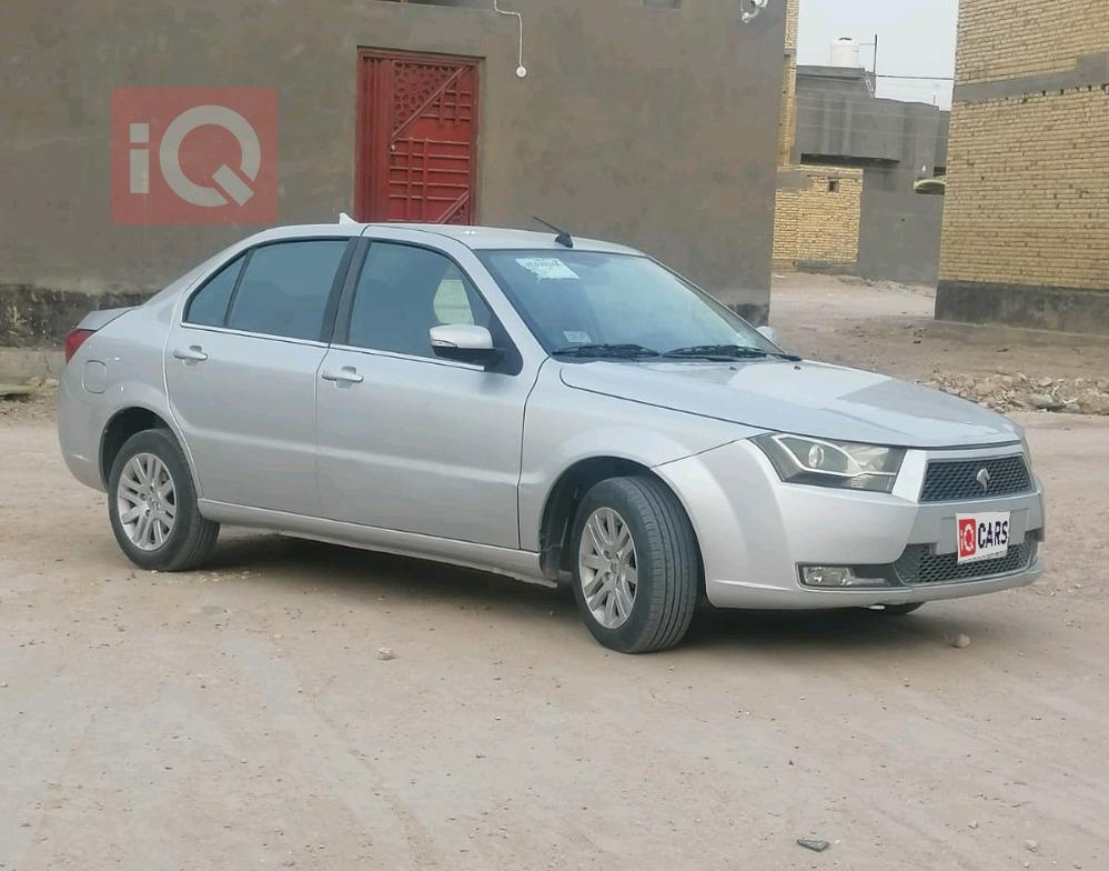 إيران خودرو دينا